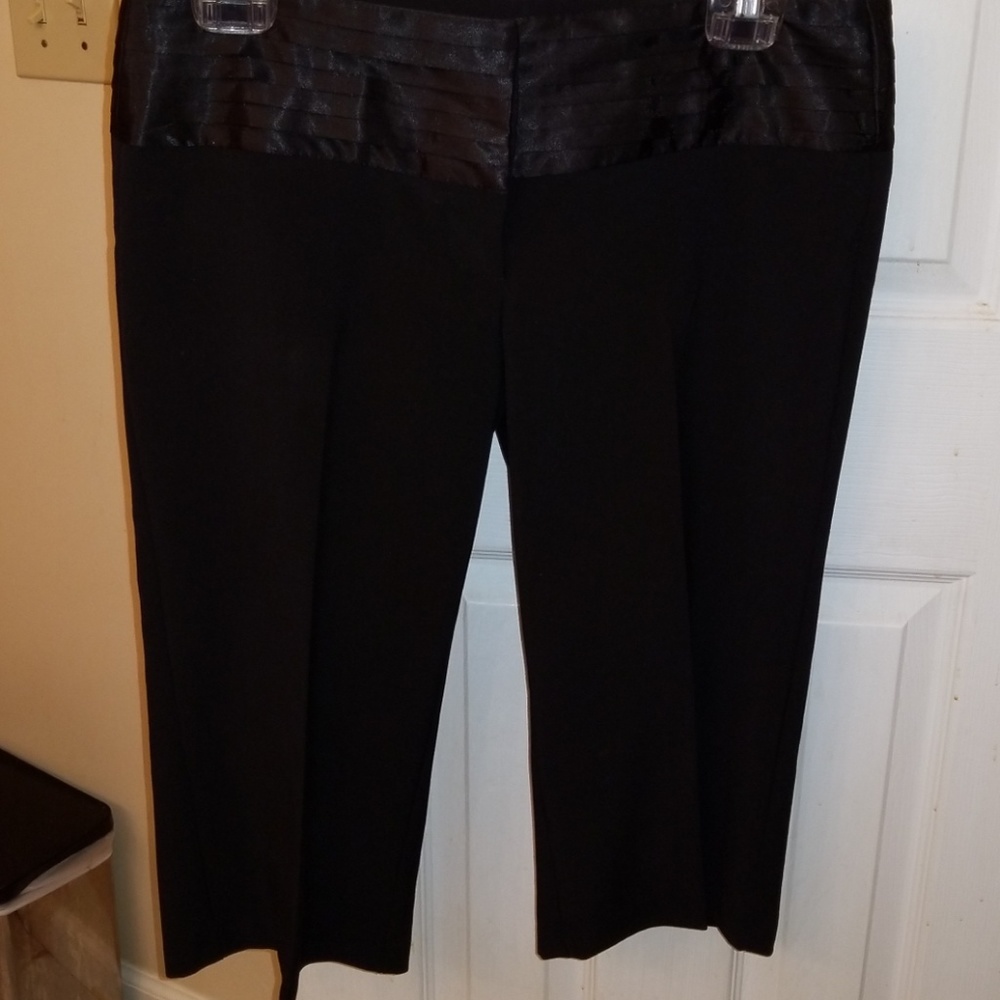 "Dressy" capris